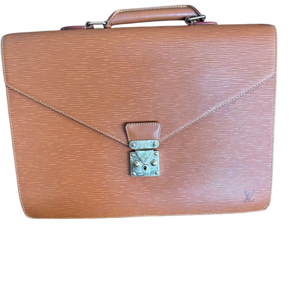 Vintage Louis Vuitton Cognac Epi briefcase- interiorr pocket needs TLC - Picture 3 of 17